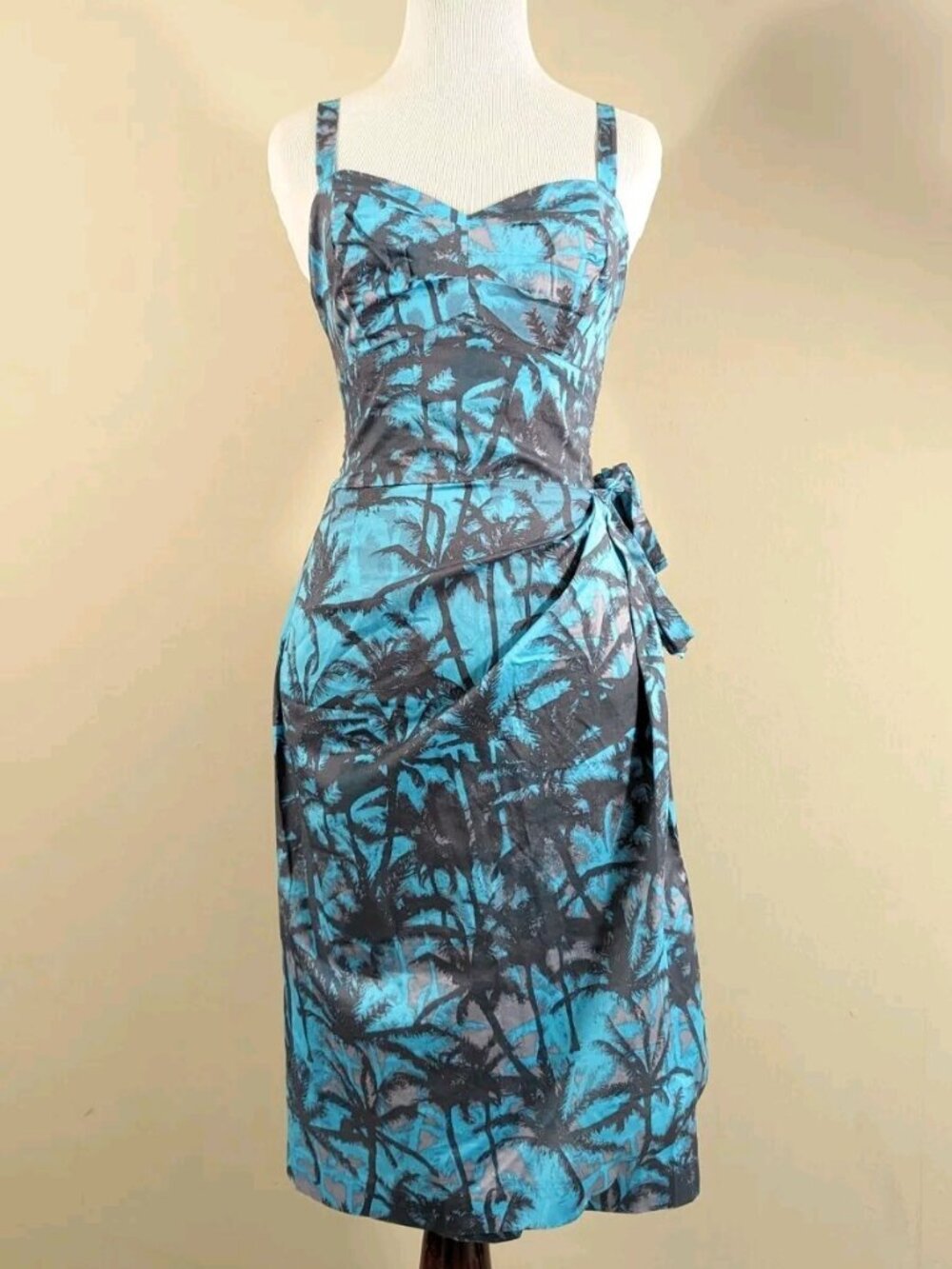 Retrospec'd Blue Palm Trees Sarong Dress US Size 4 AUS 8 100% cotton - Hawaiian